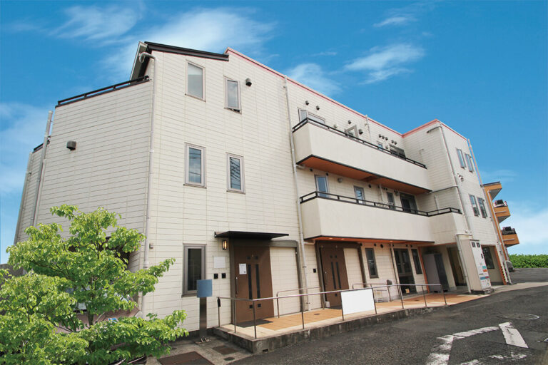 グループホーム花物語こうなん 外観