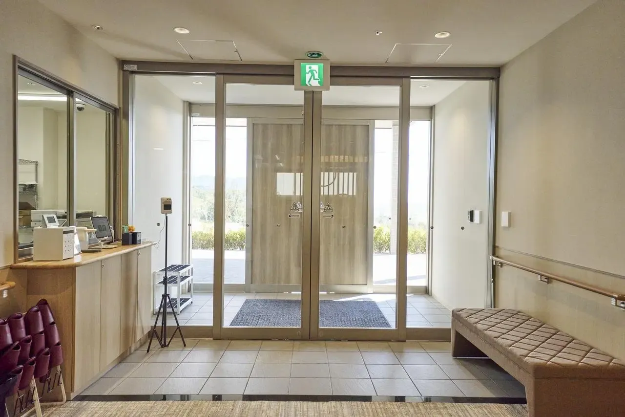 イリーゼ神戸北須磨 エントランス