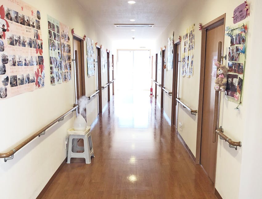 愛の家グループホーム松戸上本郷 廊下
