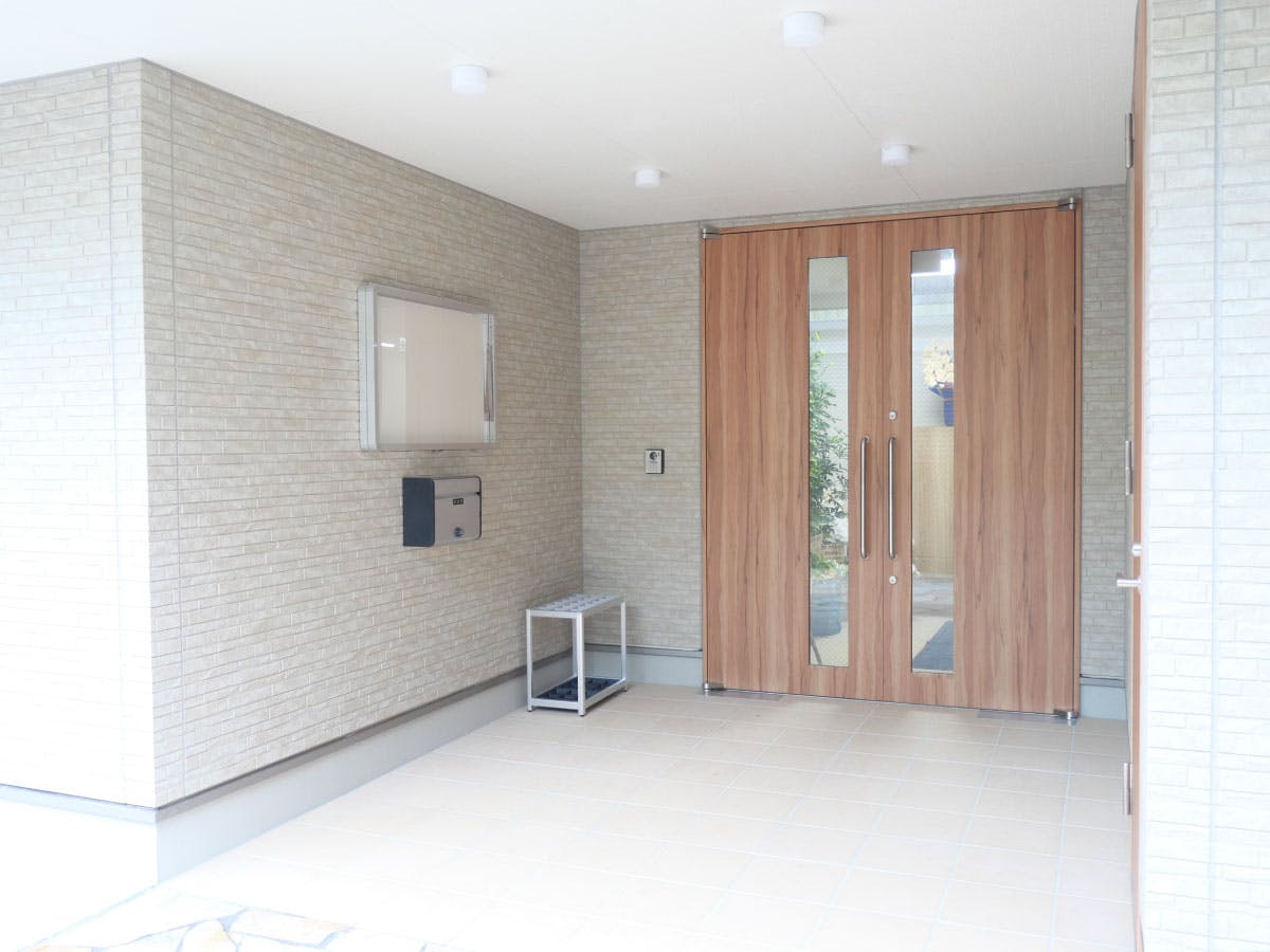 HIBISU伊丹third エントランス