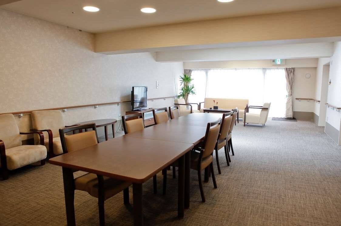 アズハイム東浦和 1階食堂
