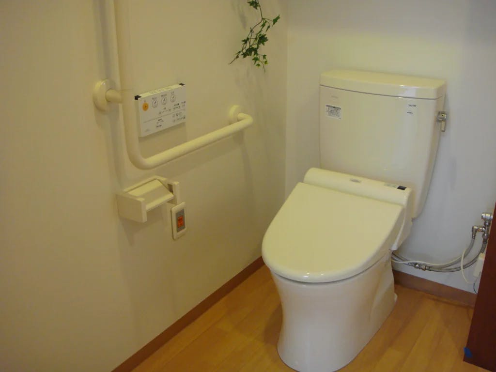 ベストライフ横浜港南 トイレ