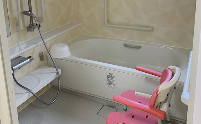 サービス付き高齢者向け住宅ナーシングケアホームぽっぽ 浴室