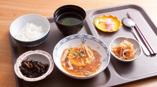 ベティさんの家 高蔵寺 出来立ての食事