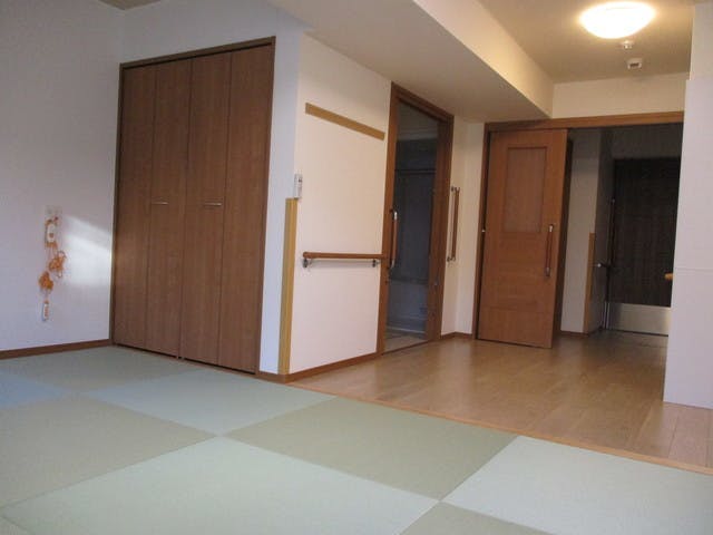サービス付き高齢者向け賃貸住宅パレ・ルーチェ仲間町 居室