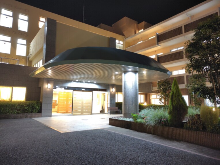 SOMPOケア ラヴィーレ葉山 外観