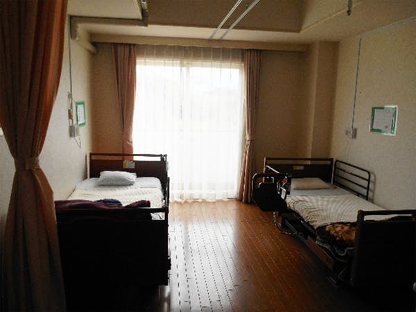 住宅型有料老人ホームウェルネステラス富岡 2・3階居室・相部屋
