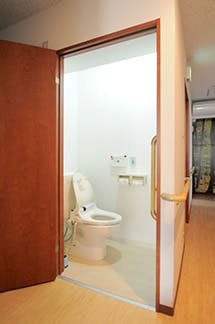 三協グループ(株)介護事業部第2グループホーム「やすらぎ」 トイレ