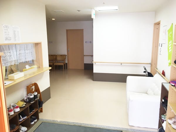 清風苑岸和田 エントランス