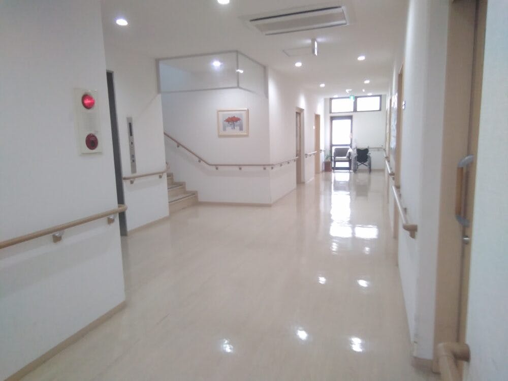 ハートリンク南岩国 廊下