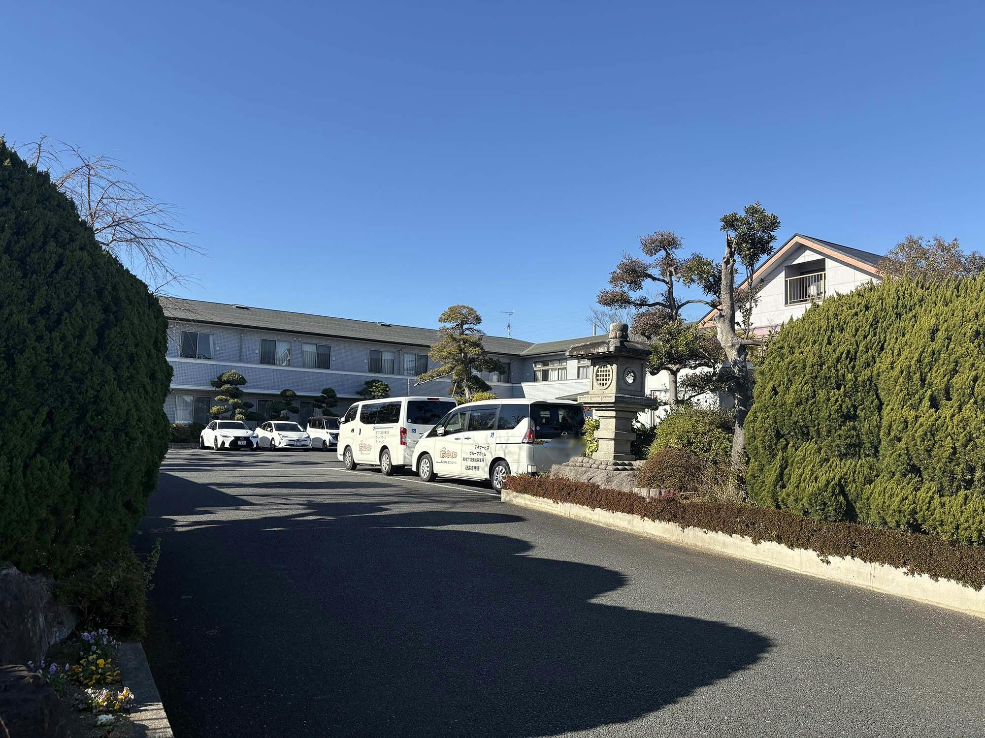 シルバータウンやしお 駐車場