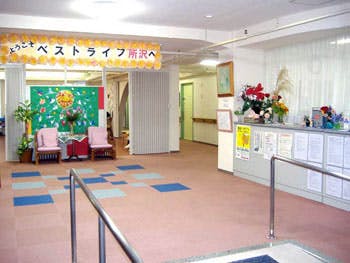 ベストライフ所沢 玄関ホール