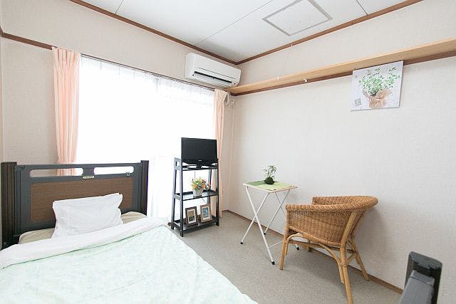 ケアガーデン上社 居室