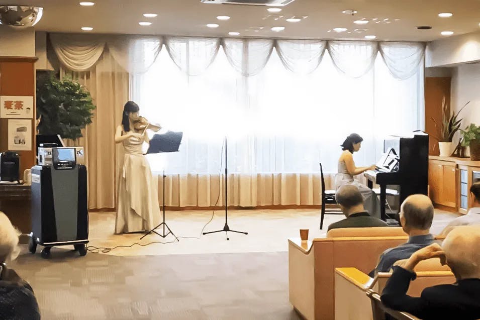 サン・ラポール調布 ロビーコンサート