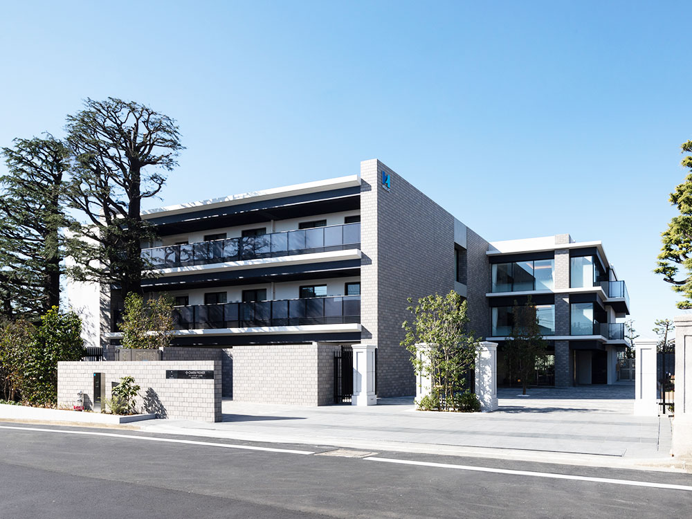 チャームプレミア山手町 外観