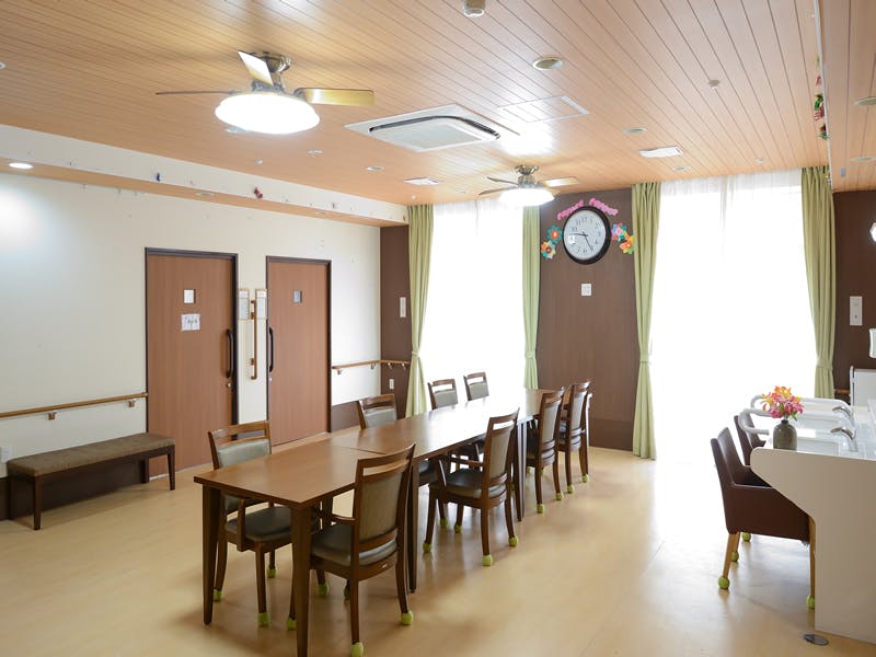 グループホームたのしい家宇奈根 食堂・居間