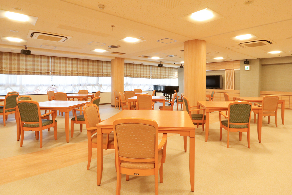 シルバーシティ哲学堂 食堂兼用のラウンジ