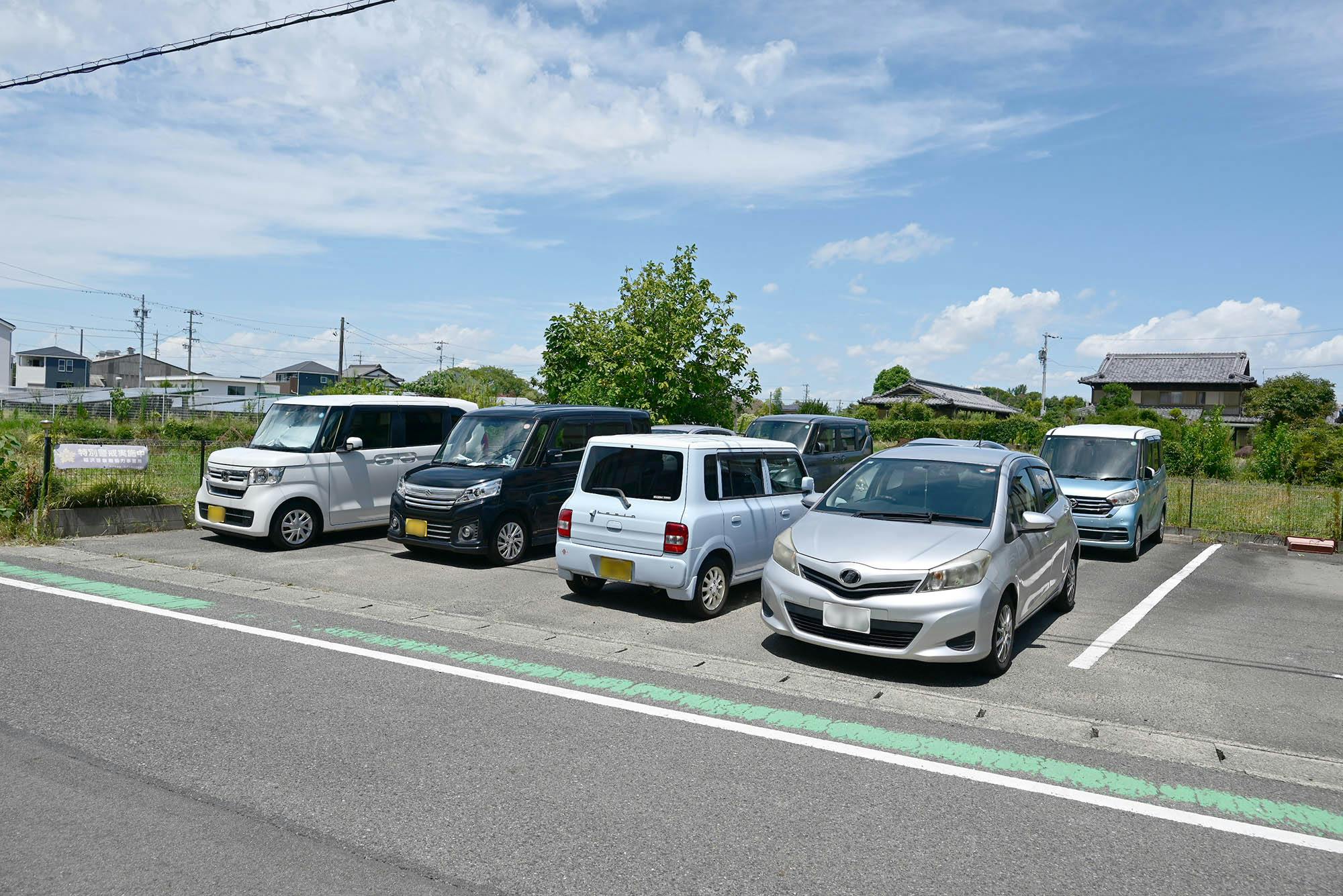 グループホーム花＊花 駐車場