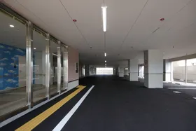 アイリス港南 駐車場