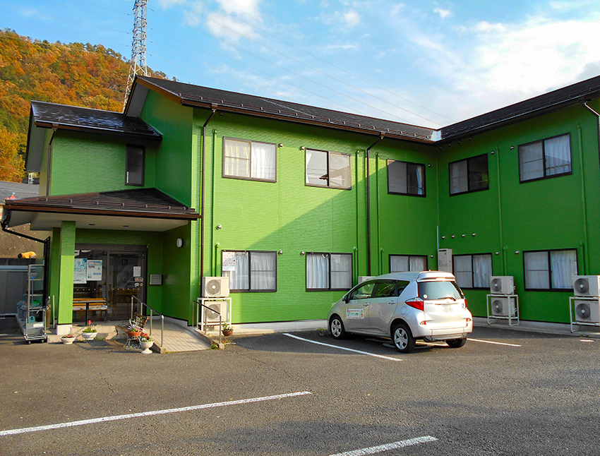 愛の家グループホーム美濃 外観