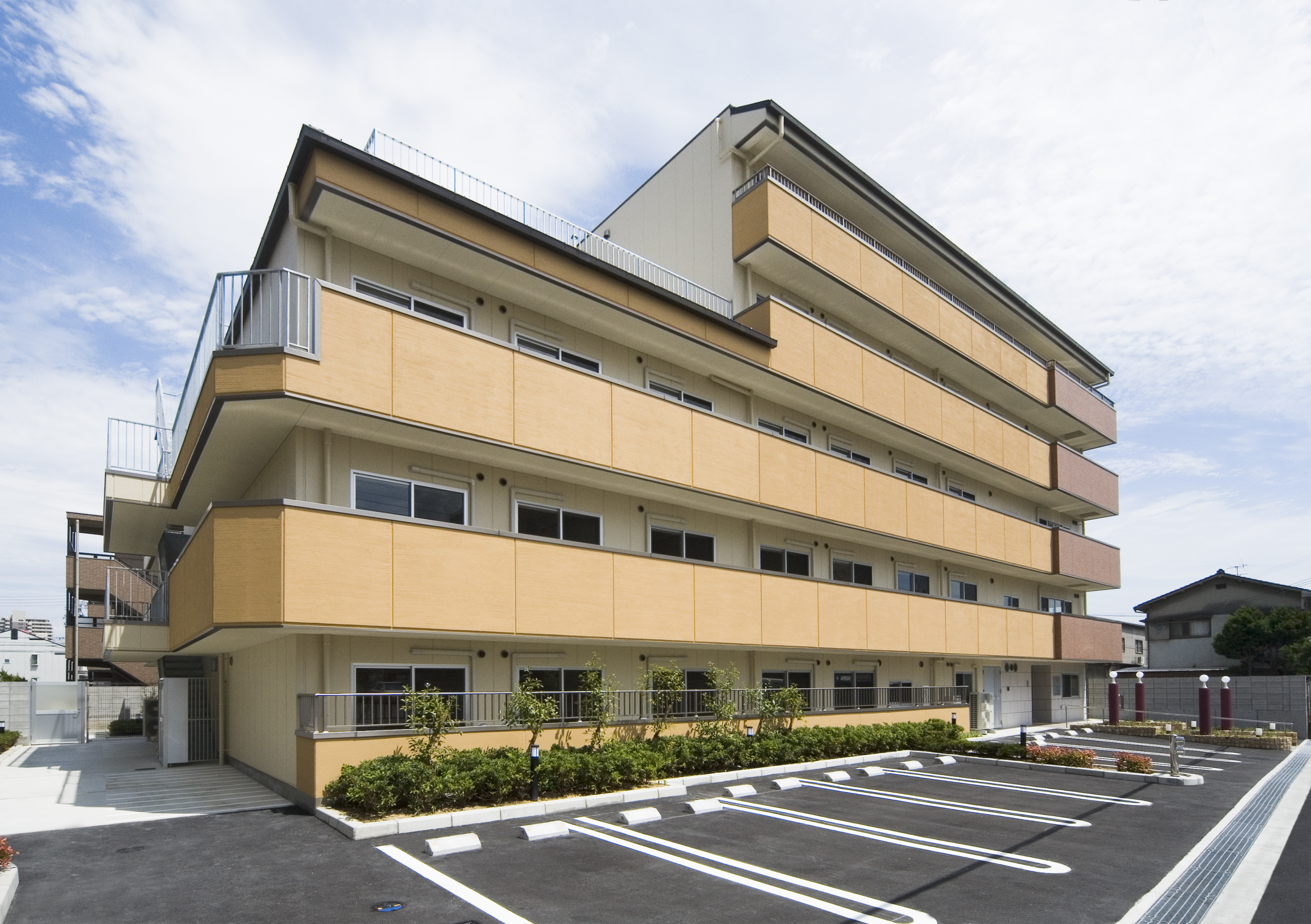 はぴね江坂 外観