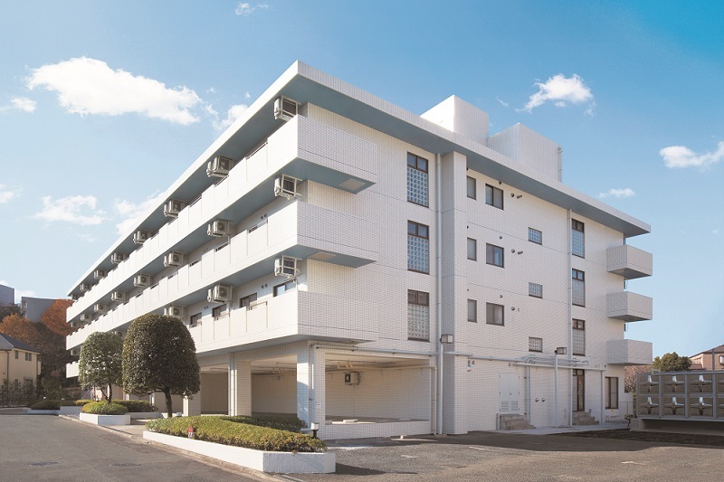 ニチイホーム 仲町台II番館 外観