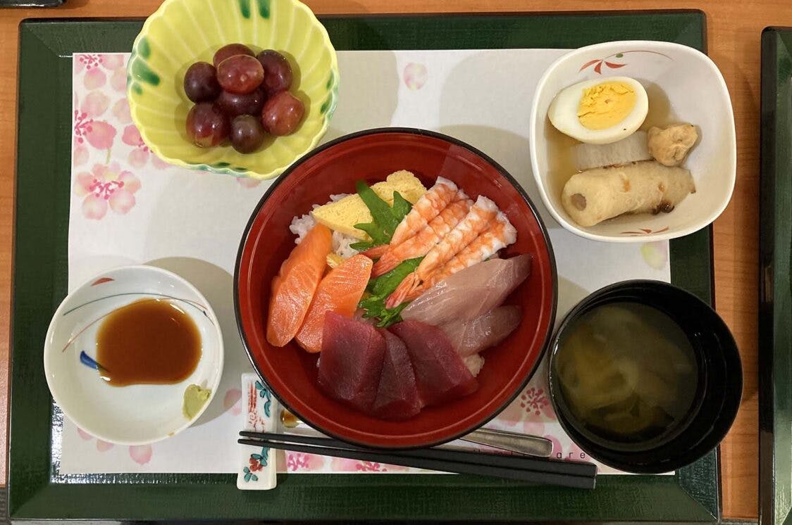 アズハイム横浜東寺尾 特別食