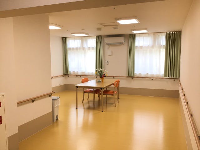 ひなた八尾 廊下