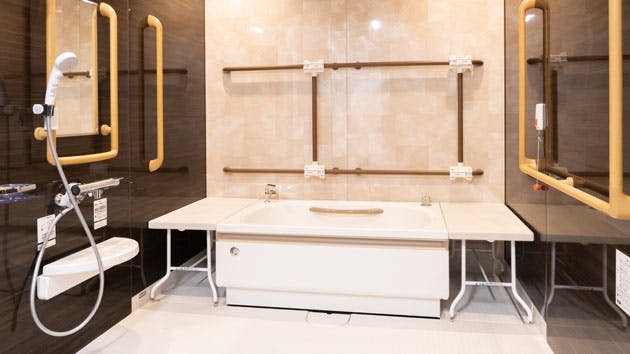 応援家族 福生 浴室