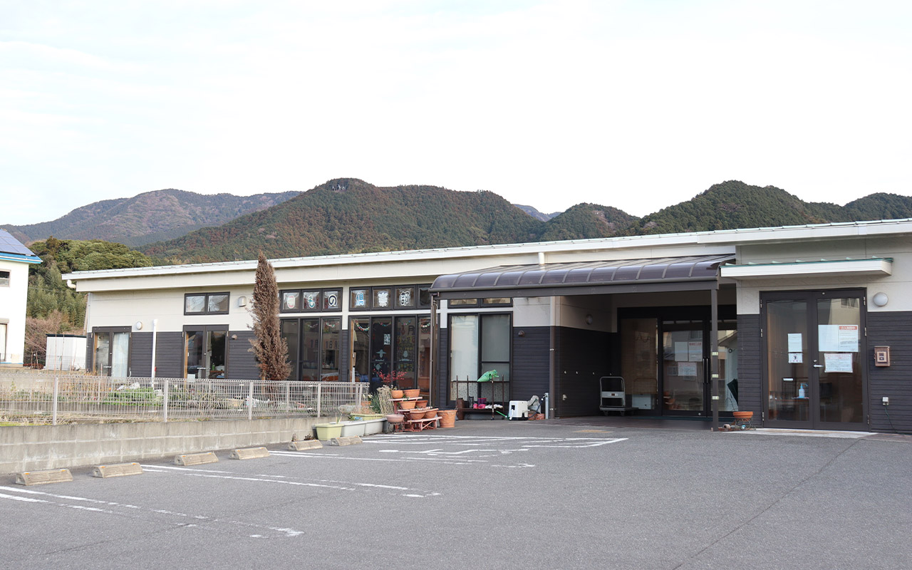 びはらホームこすもす館 外観