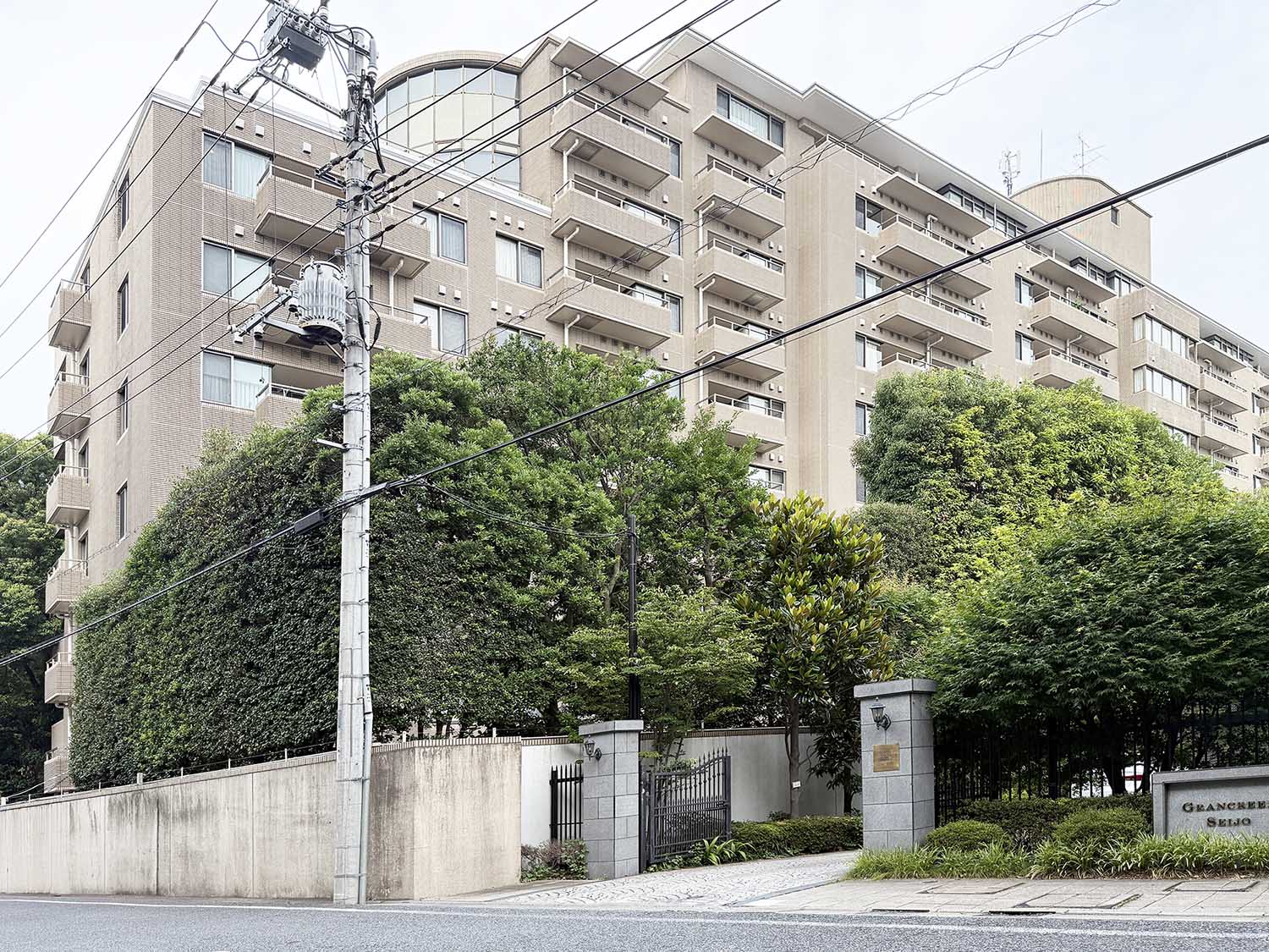 サクラビア成城 外観