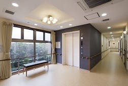 そんぽの家Ｓ長居 エレベーターホール