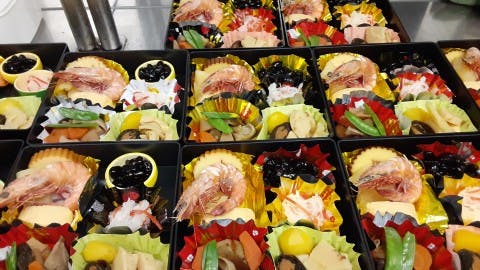 ユアサイド南多聞台 おせち料理
