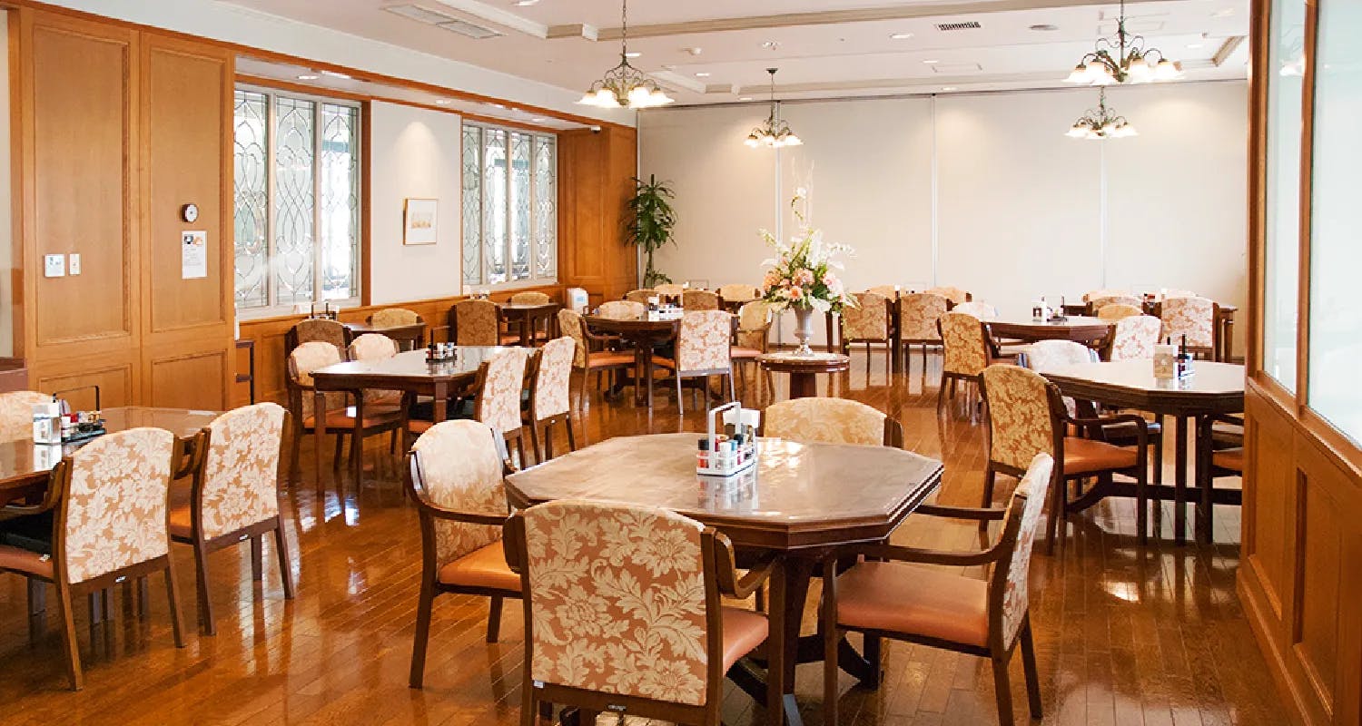 フィレンツェライフ青山 食堂