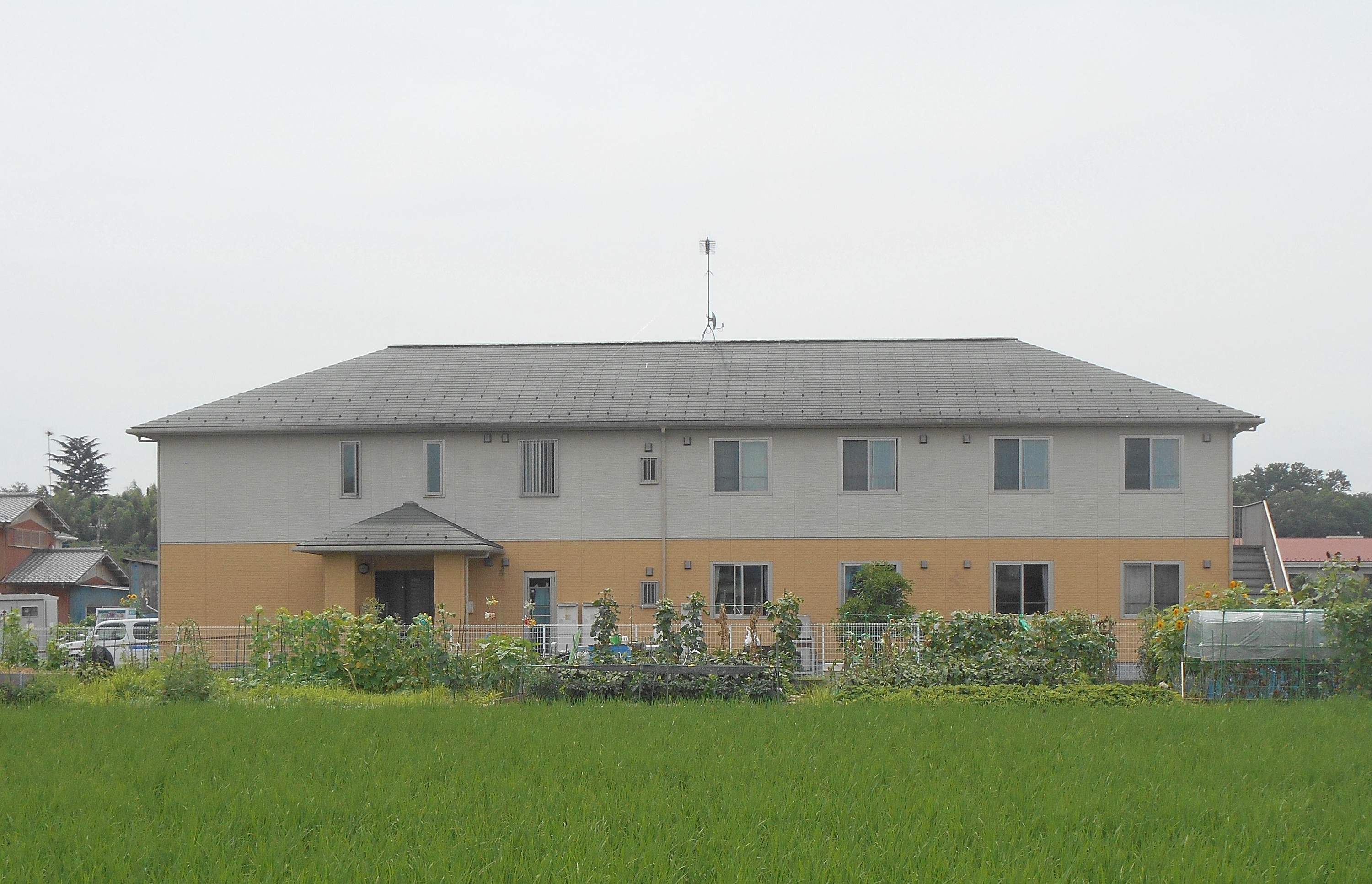 ニチイケアセンター鶴馬 外観