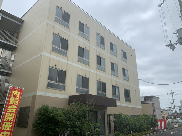 すみれパレス八尾 外観