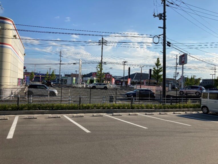 そんぽの家 岡山平井 駐車場