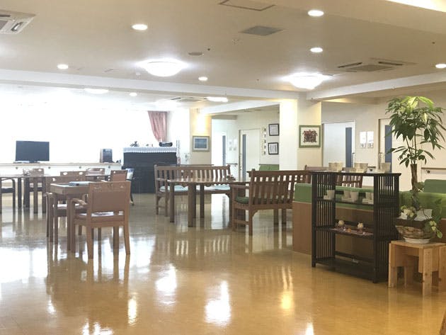 ライフコミューン深大寺 食堂