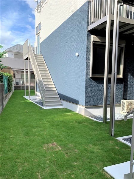 ミライエ塚口 非常階段