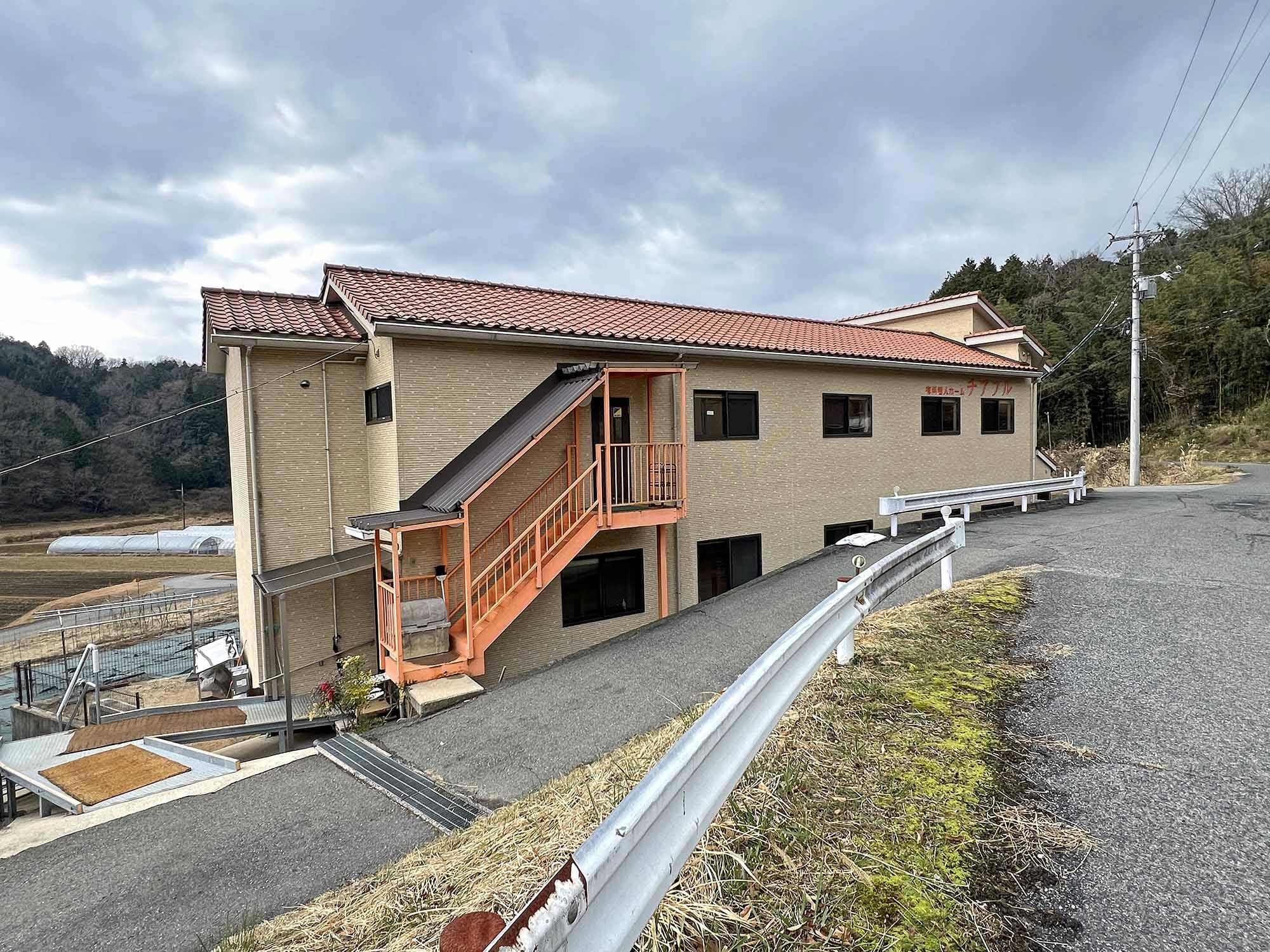 有料老人ホーム チアフル西館 外観