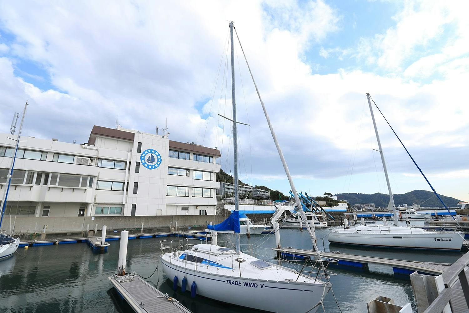 交欒 葉山一色 葉山マリーナ