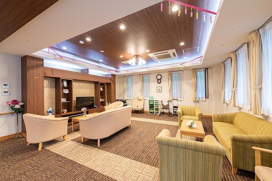 イリーゼさぎぬま・新館（看護クラーク鷺沼等） ロビー