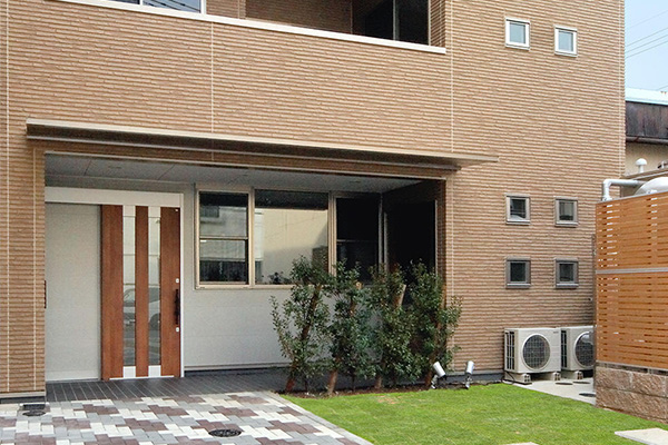 グループホームソラスト白金 エントランス