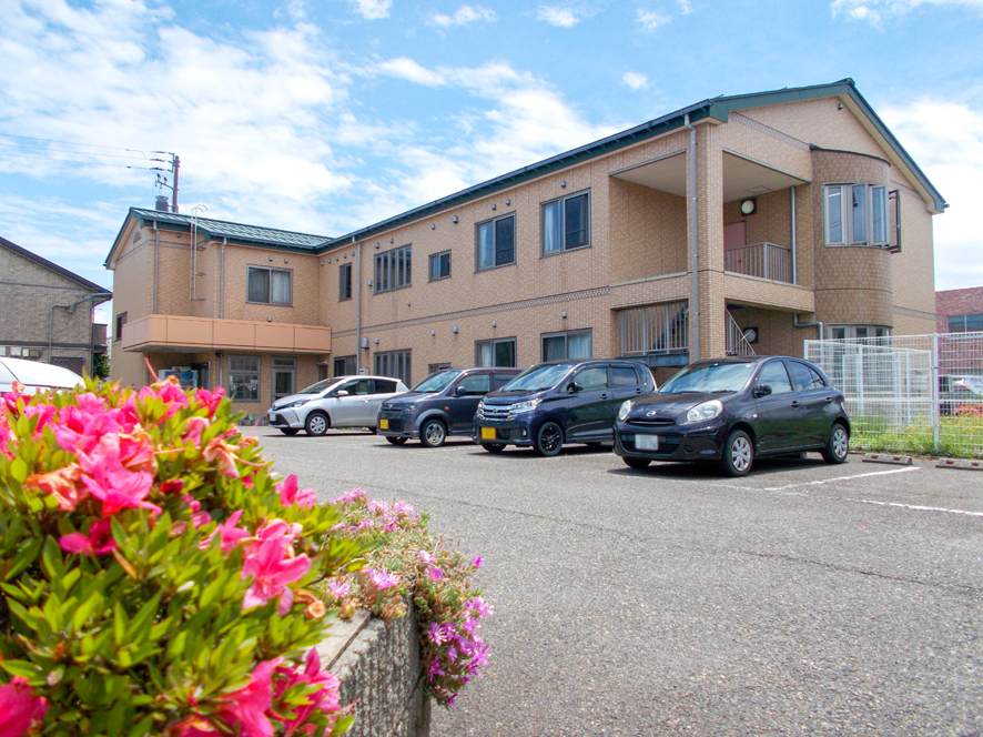 愛の家グループホーム上越石橋 外観