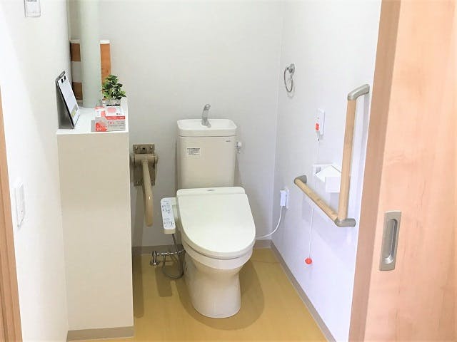 ケアメゾン住之江 玄関