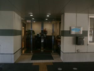 ラ・ナシカふじまつ 玄関