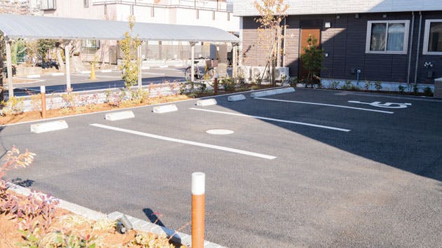 リアンレーヴ一橋学園 駐車場