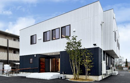 サービス付き高齢者住宅まゆ川中島 外観