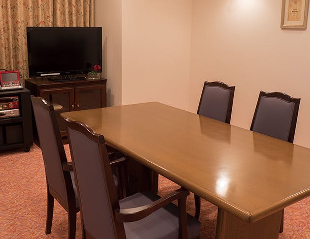 リアンレーヴ馬車道 面談室