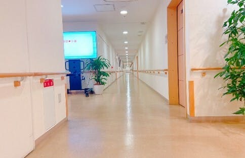 そんぽの家Ｓ武蔵砂川 廊下